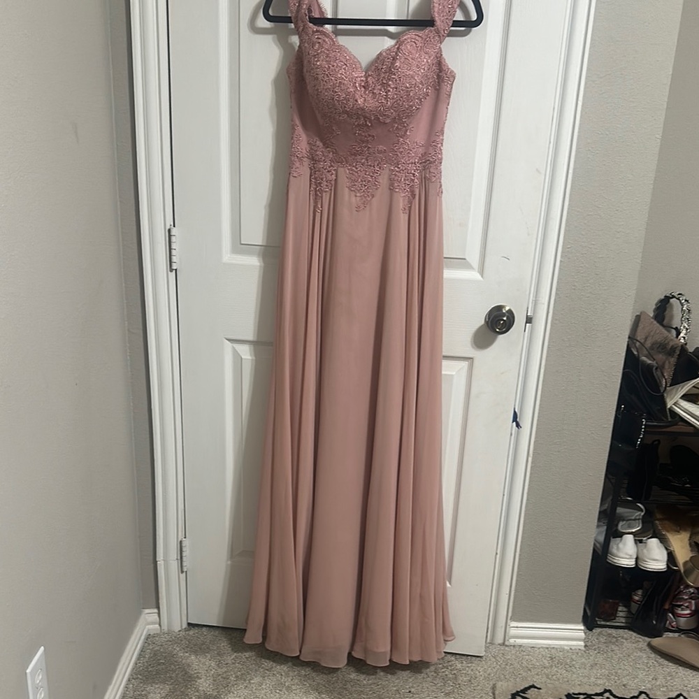 Fiesta Pink Sweetheart Sleeveless Maxi Gown